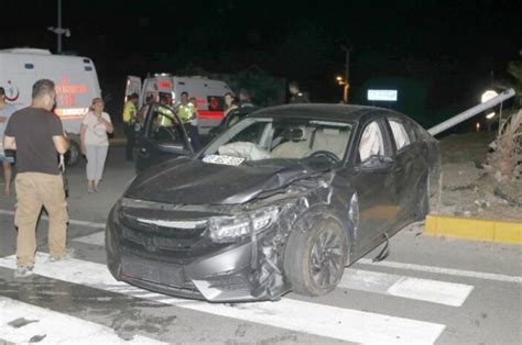 F­e­t­h­i­y­e­’­d­e­ ­t­r­a­f­i­k­ ­k­a­z­a­s­ı­:­ ­7­ ­y­a­r­a­l­ı­